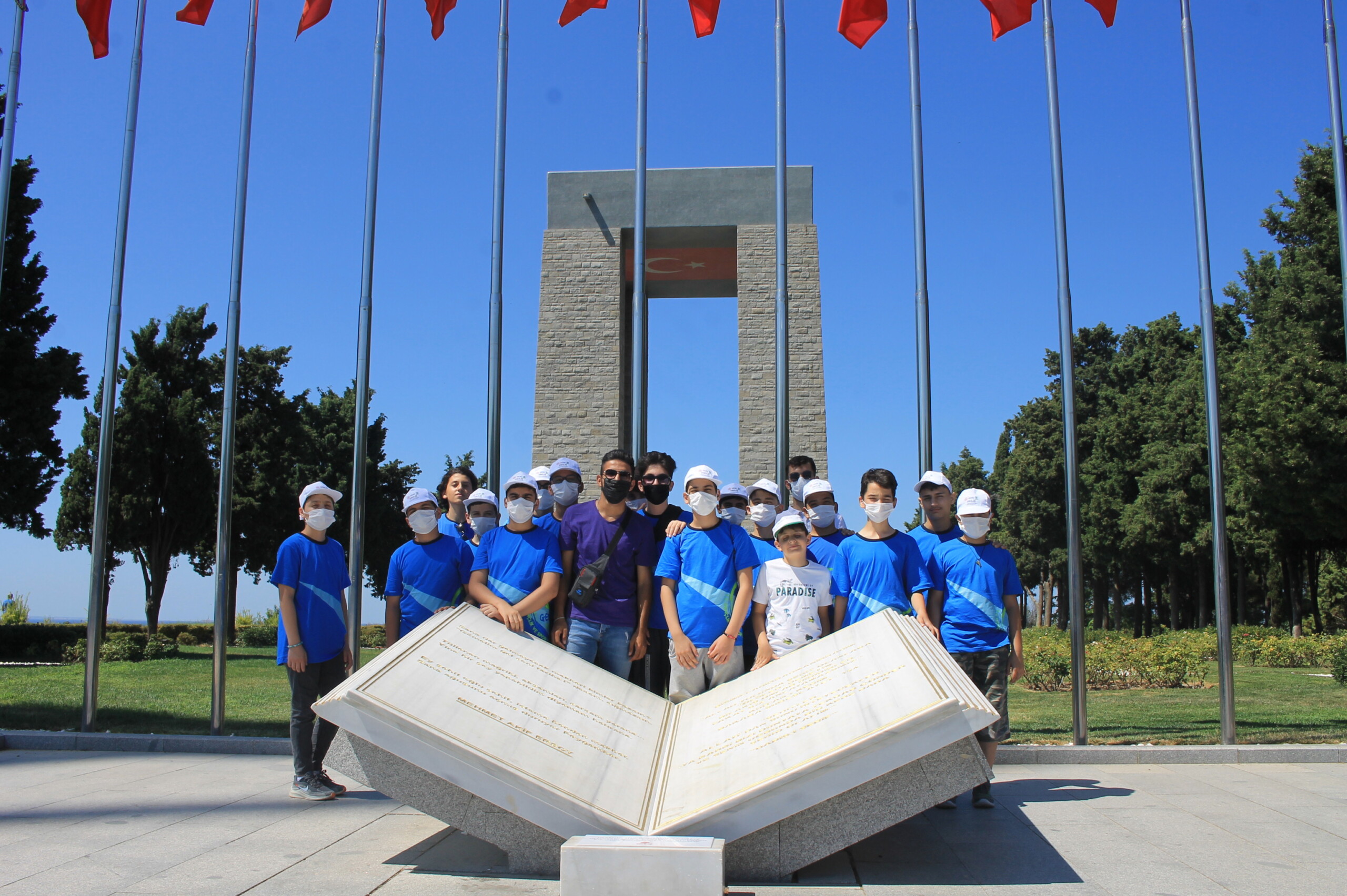 Hafız Talebeler Çanakkale’yi Gezdi