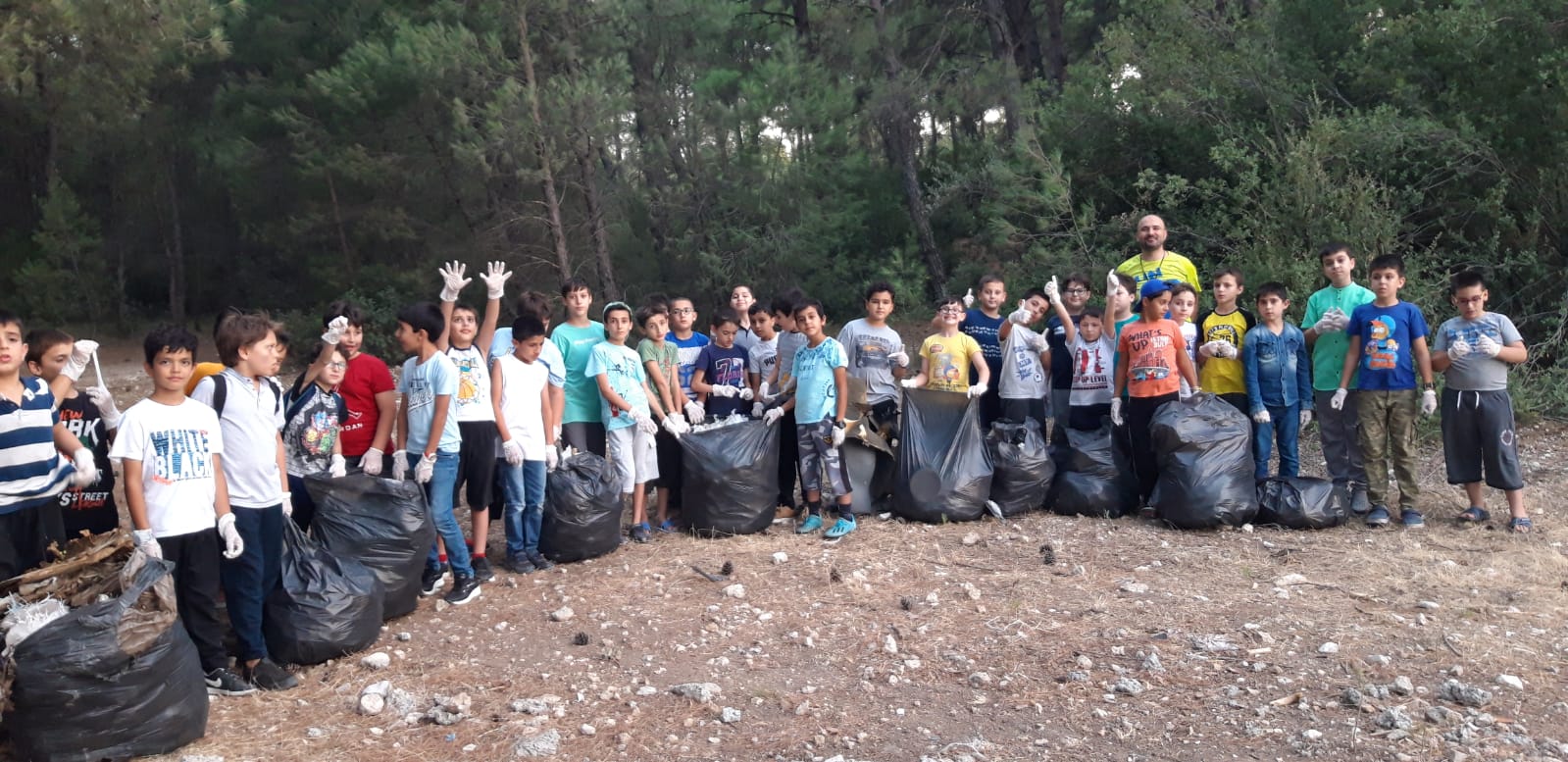 Hafız Adayları Orman Yangınlarına ve Çevre Temizliğine Dikkat Çekti