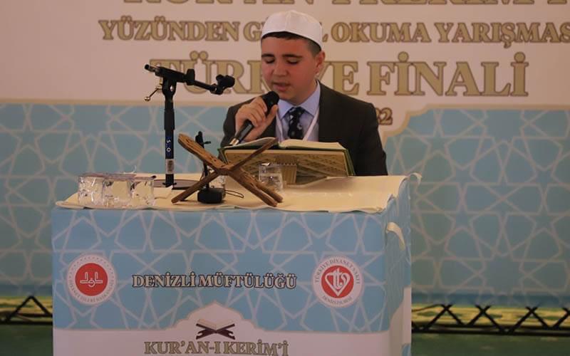 Kur’an-ı Kerim Güzel Okuma Yarışması’nda Birincilik