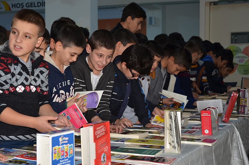 Kestanepazarı’nda Kitap Seferberliği